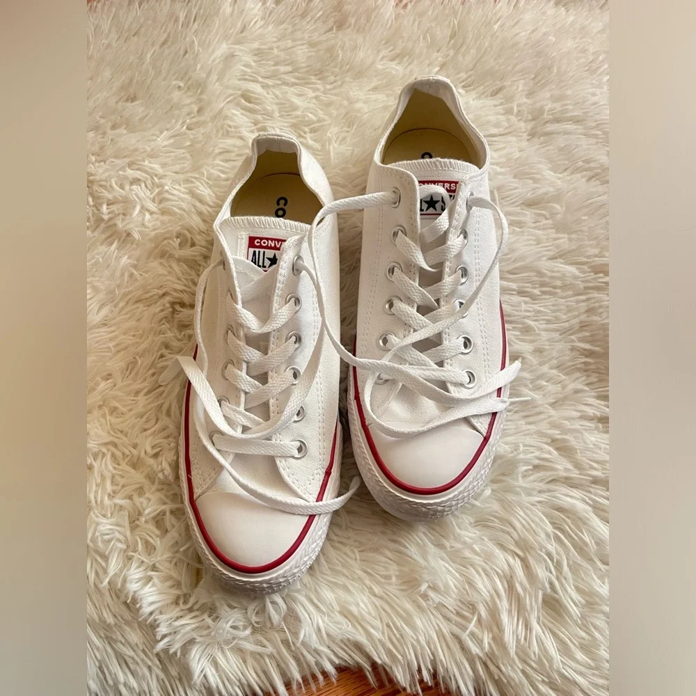 White Converse All Stars W9/M7 *read description*